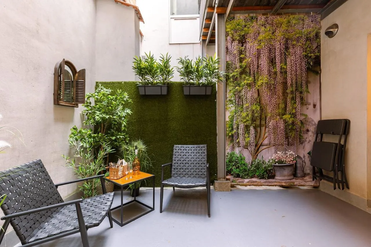 Authentic Apartment In The Heart Of Antwerp