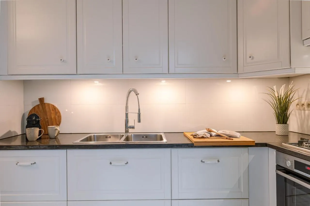 Authentic Apartment In The Heart Of Antverpy 0*,  Belgie
